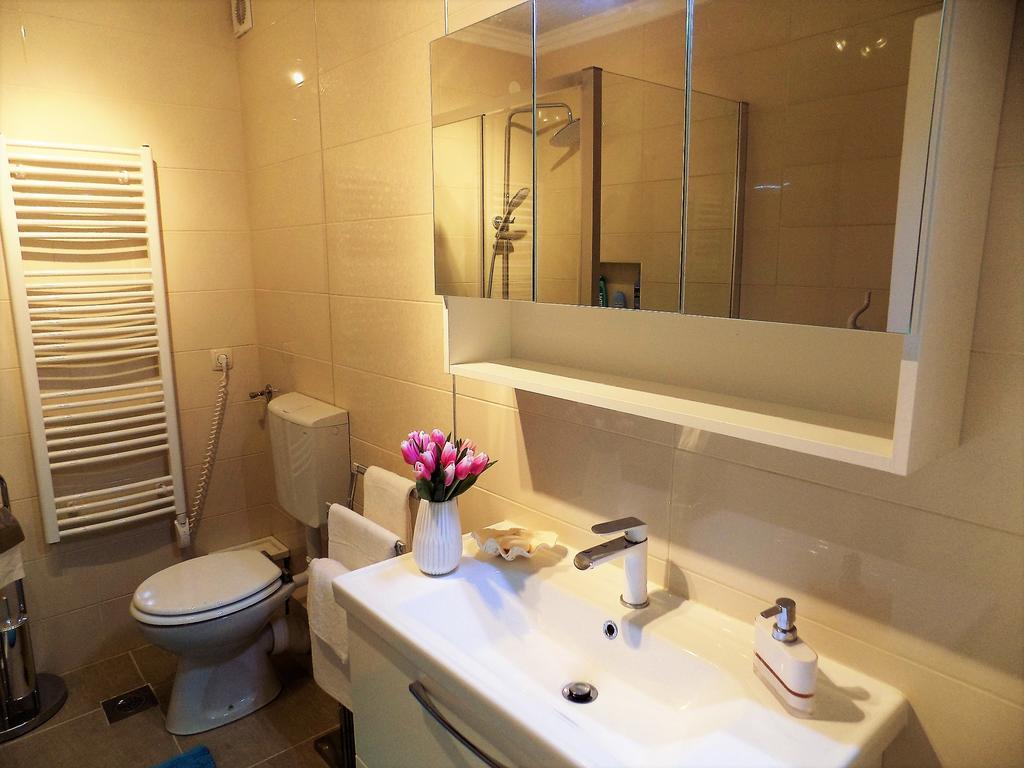Apartment Anamarija Нивице Екстериор снимка