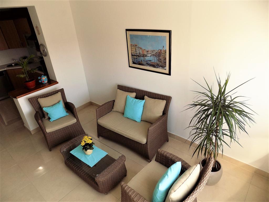 Apartment Anamarija Нивице Екстериор снимка