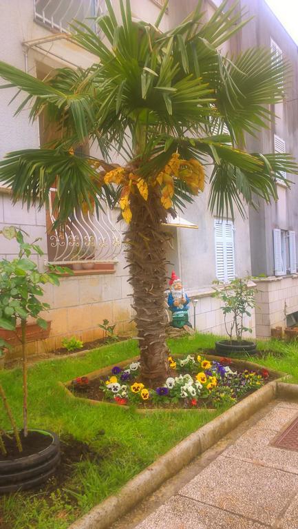 Apartment Anamarija Нивице Екстериор снимка